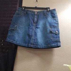Faded Glory dark blue jean skorts
